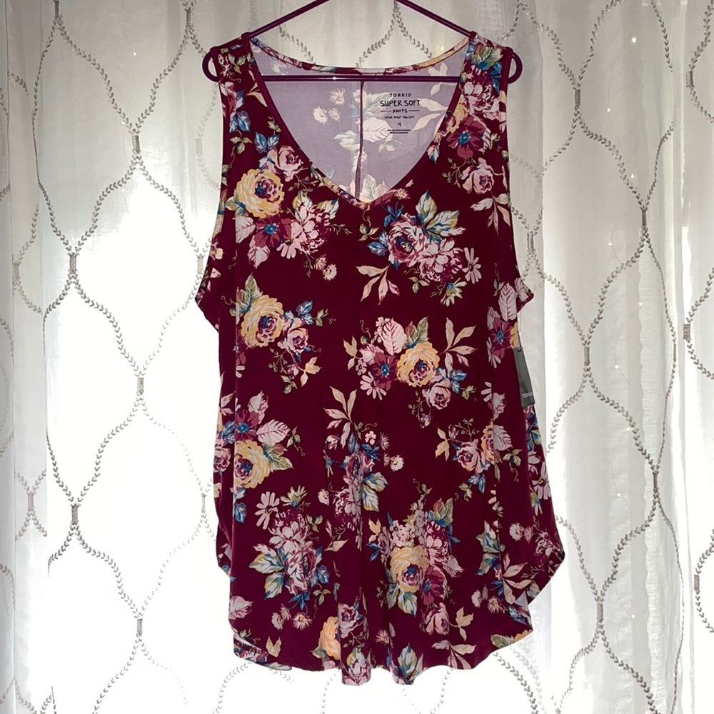 Torrid tank top